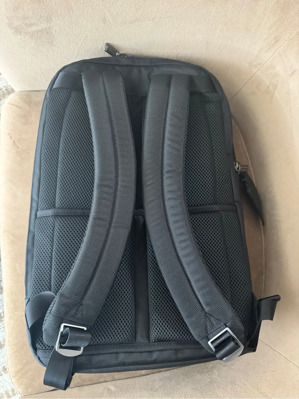 LBriggs & Riley Slim Medium Black @work Backpack –$369 Luxury Work/Travel Ba